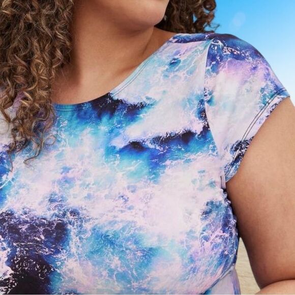 Torrid Blue Ocean Waves Active Wireless Scoop Back One Piece Swimsuit NEW - Picture 4 of 14